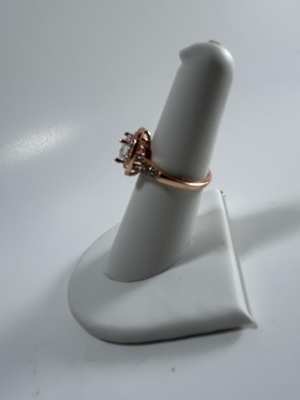 Rose Gold Halo Ring with Center Stone Size 7 - Picture 8 of 11